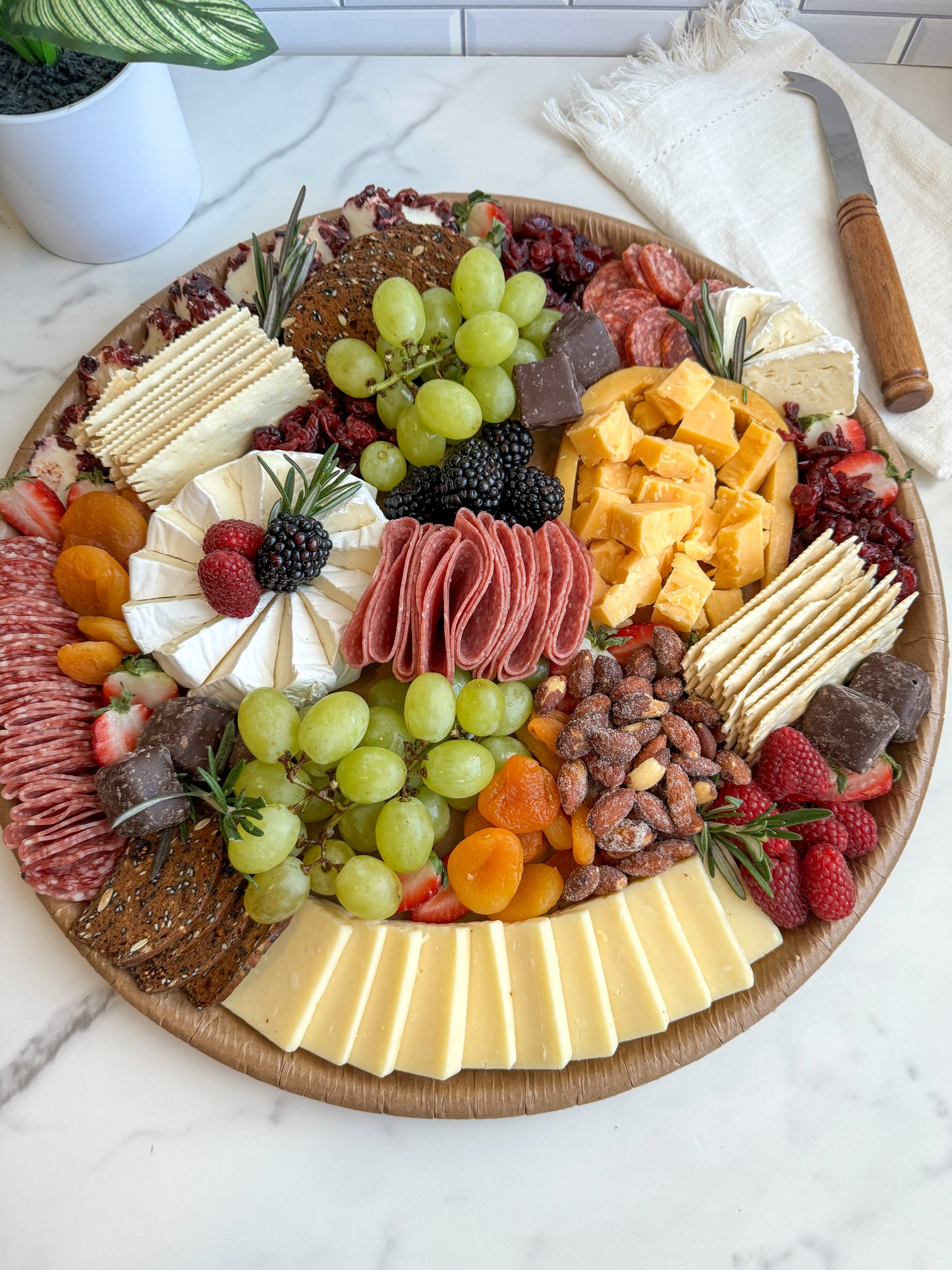 Medium Charcuterie Arrangment